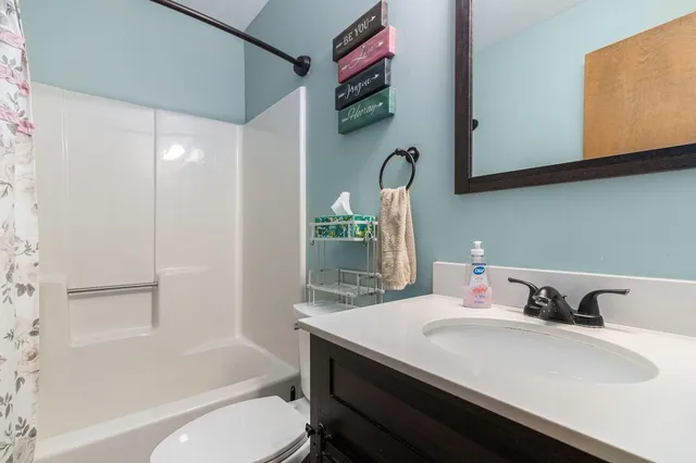 $234,900 | 3448 Stonegate Lane Southwest, Wyoming, MI 49519