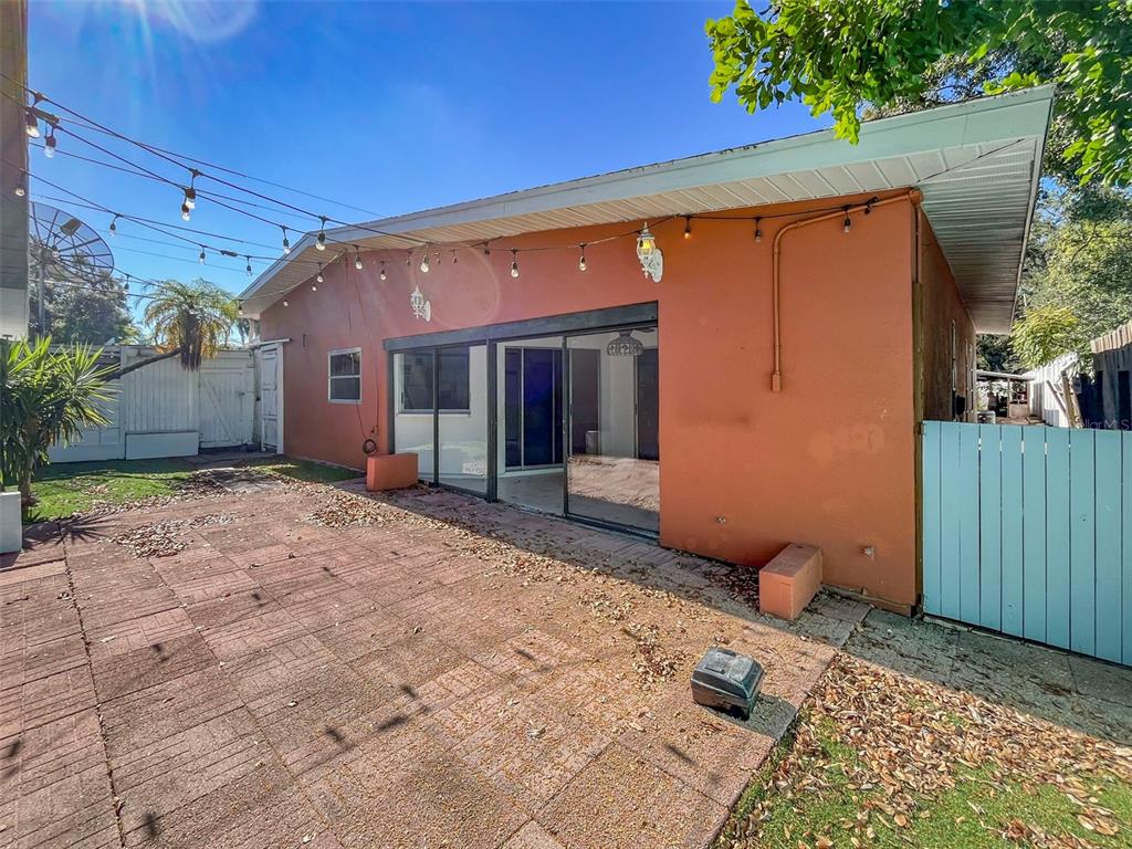 3957 Proctor Road Sarasota, FL 34233 - Photo 18 of 18 a view of a backyard with potted plants