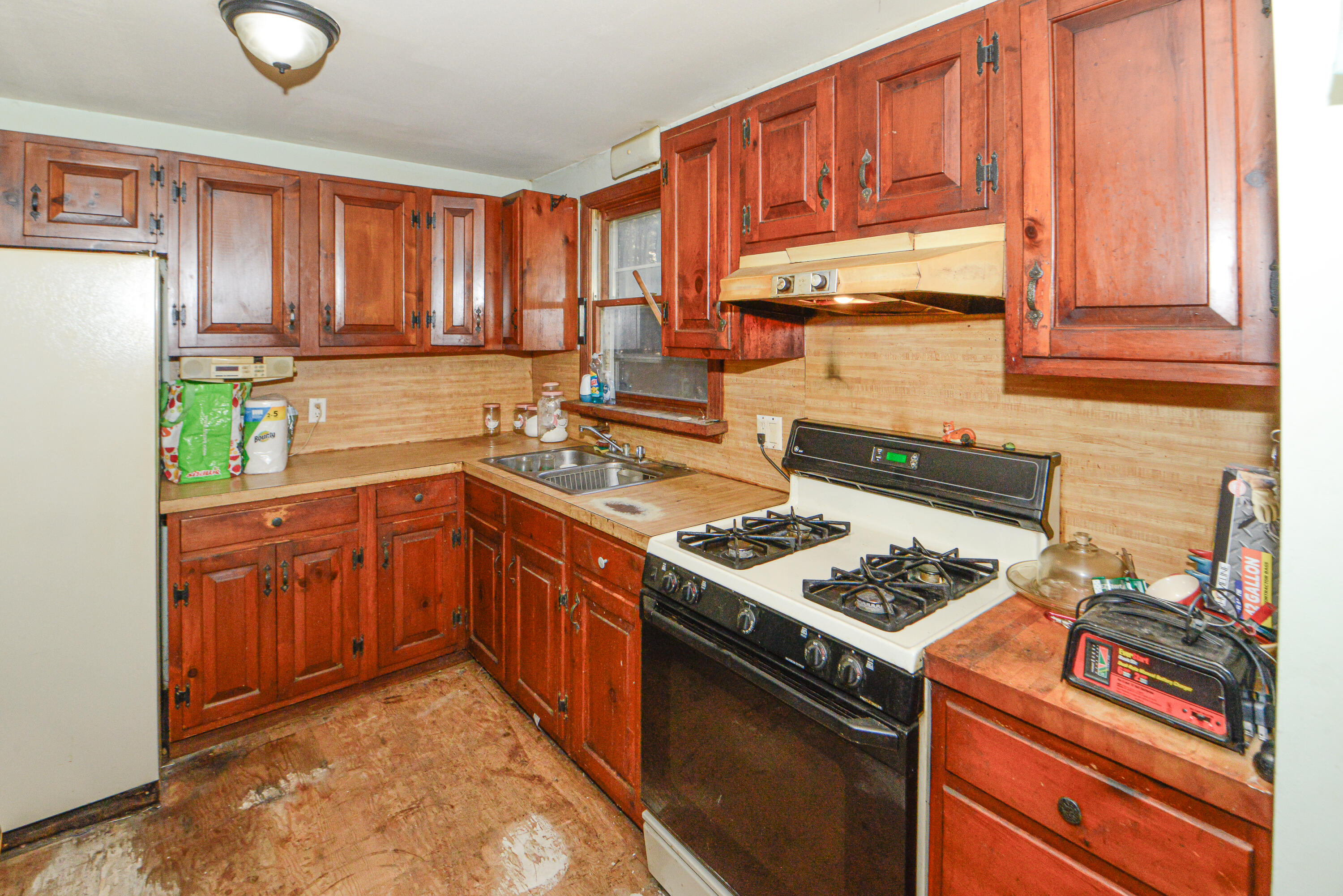 149 Plains Road Harrison, ME 04040 - Photo 7 of 39 149 plains road-3