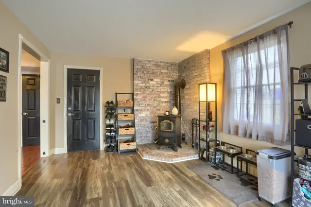 $335,000 | 850 Cardinal Drive, Harrisburg, PA 17111