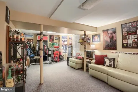 $335,000 | 850 Cardinal Drive, Harrisburg, PA 17111