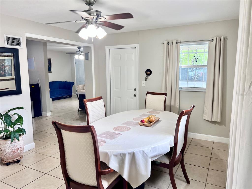 1517 Riley Avenue Orlando, FL 32805 - Photo 18 of 34 Gallery Image 18