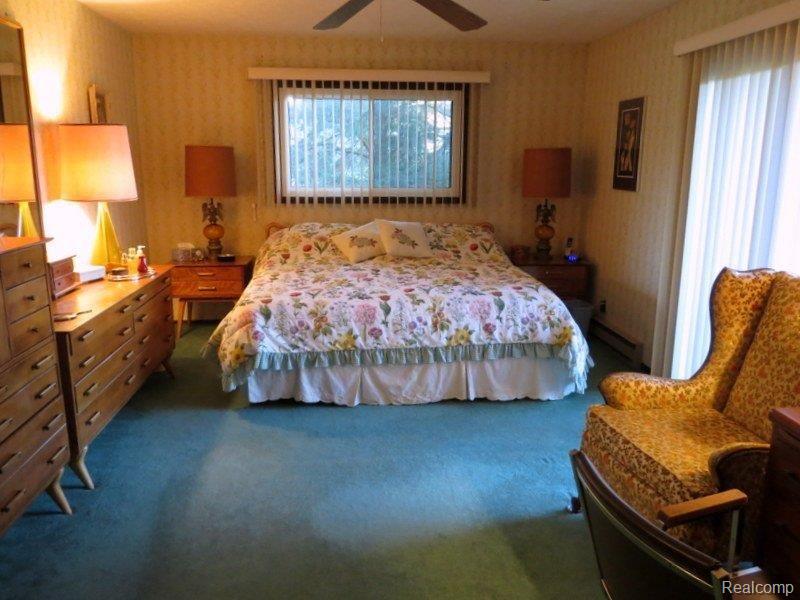 4745 East Allen Road Howell, MI 48855 - Photo 15 of 23 Master Bedroom.JPG