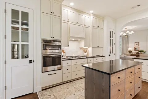 $595,000 | 118 Cold Springs Drive, Georgetown, TX 78633