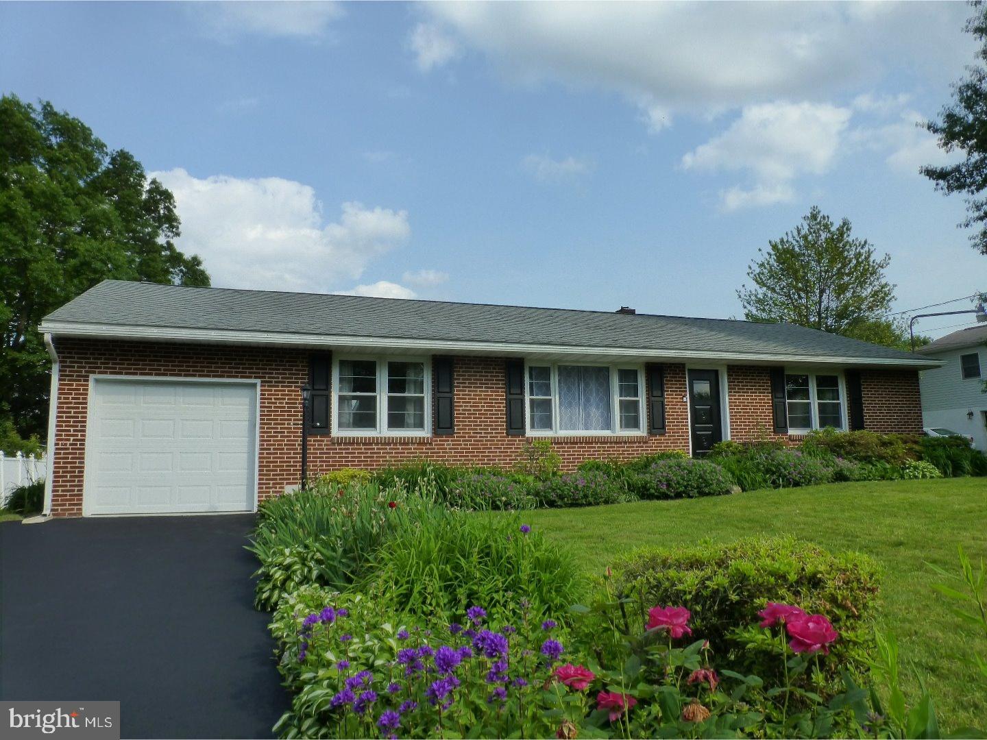 2322 Rhoads Road Pottstown, PA 19464 - Photo 2 of 25 Exterior Front