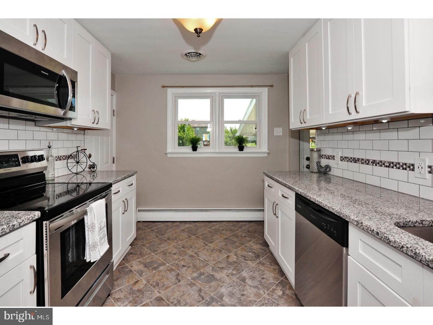 2322 Rhoads Road Pottstown, PA 19464 - Photo 11 of 25 Kitchen