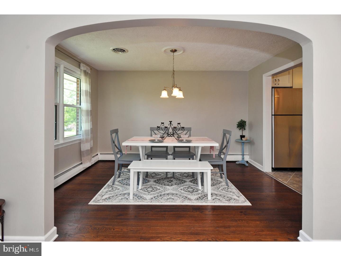 2322 Rhoads Road Pottstown, PA 19464 - Photo 8 of 25 Dining Room