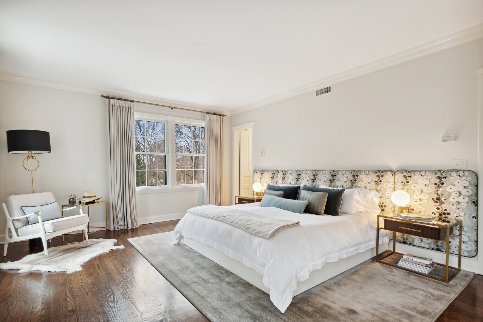 1296 North Green Bay Road Lake Forest, IL 60045 - Photo 39 of 69 a bedroom with a bed and a window