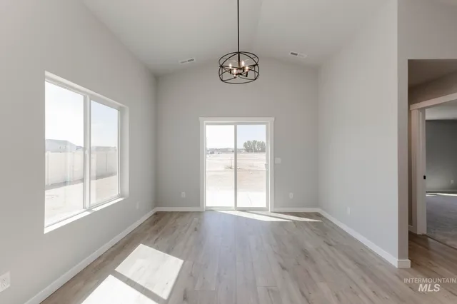 $479,990 | 1015 East Perjue Basin Drive, Nampa, ID 83686