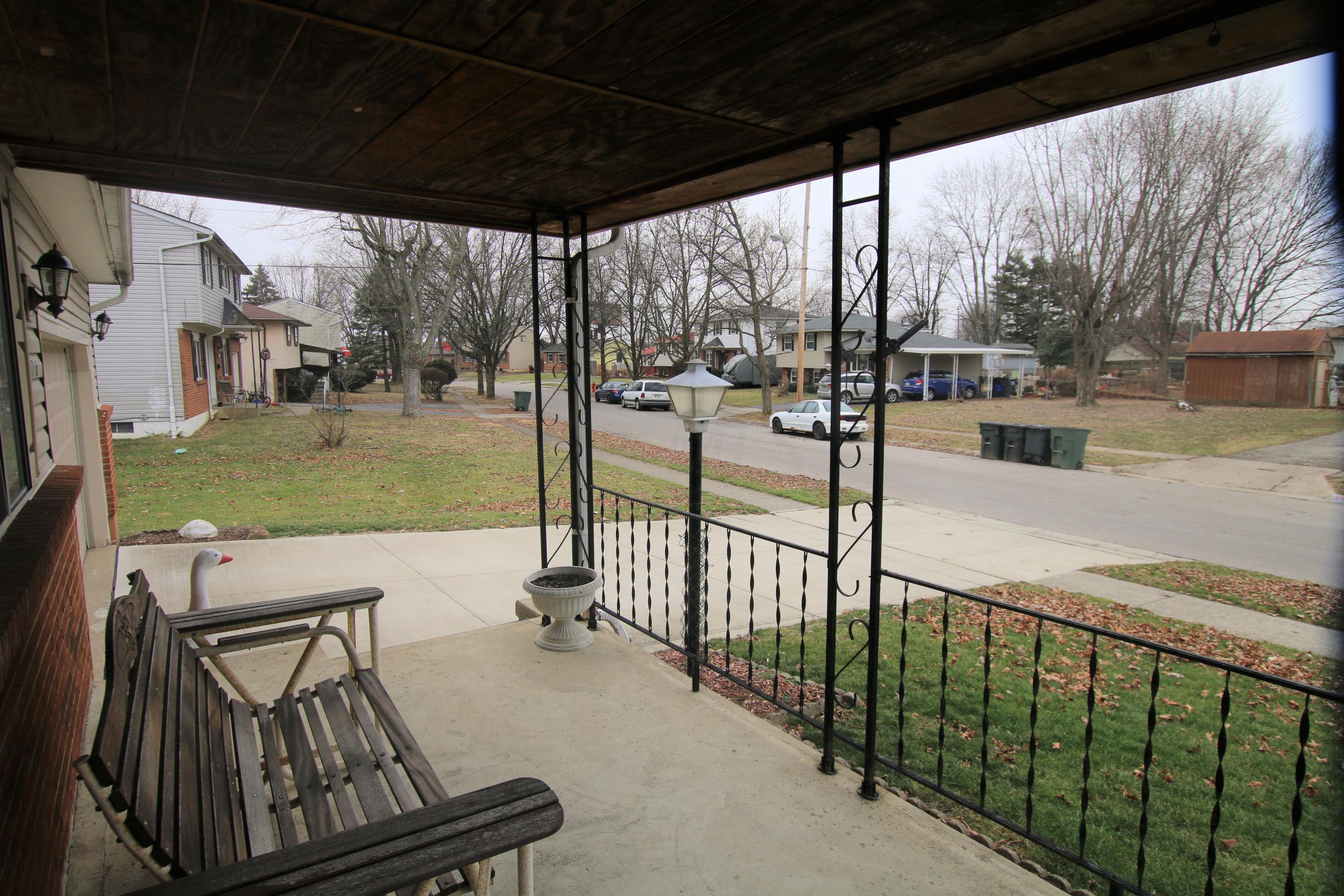 2876 Ronda Road Columbus, OH 43232 - Photo 5 of 16 Gallery Image 5