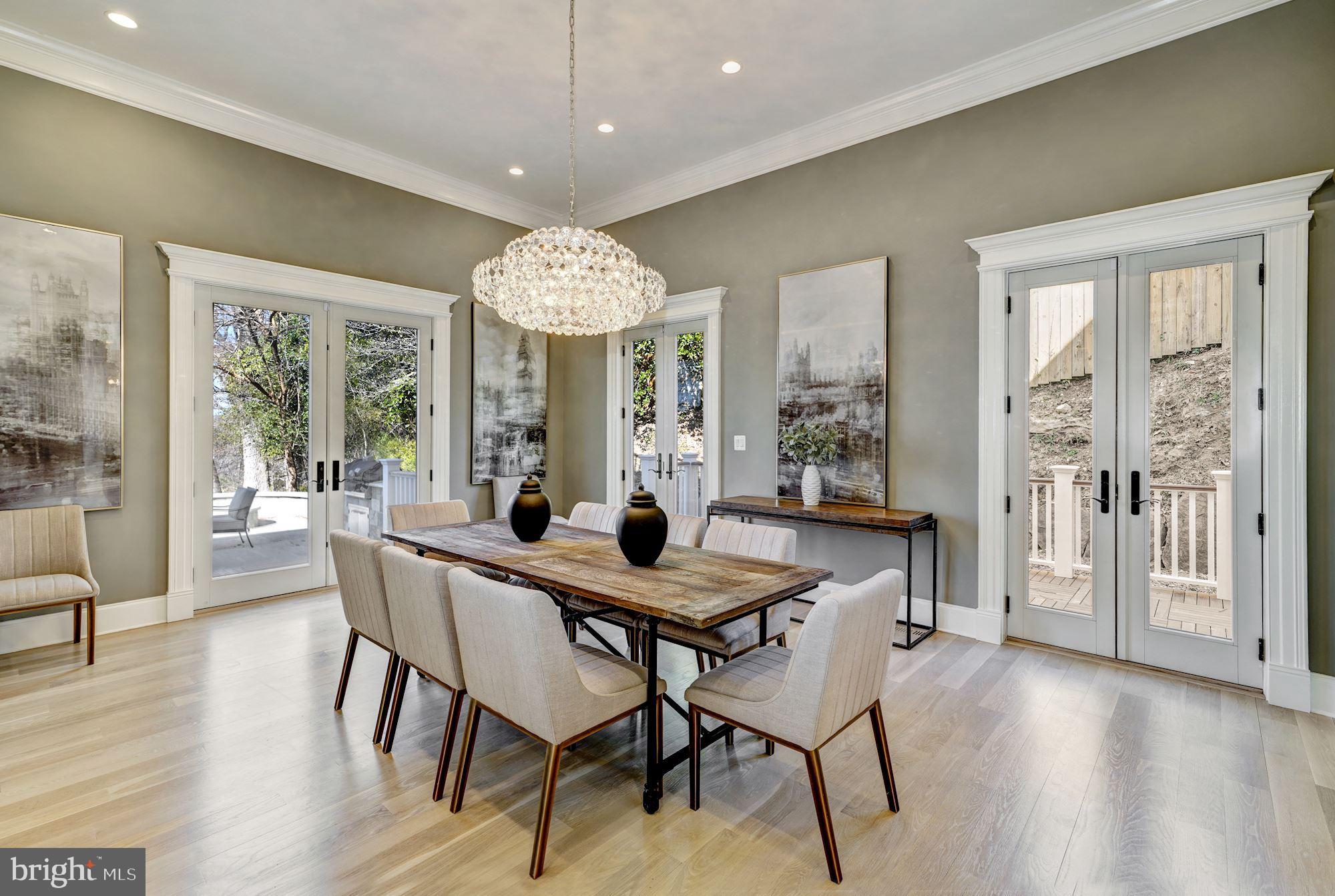 613 Brookes Ridge Court Bethesda, MD 20816 - Photo 9 of 32