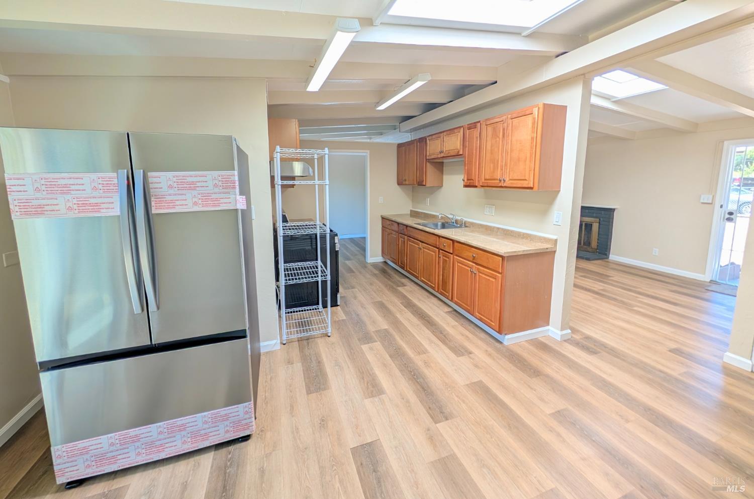 1237 Coronel Avenue Vallejo, CA 94591 - Photo 5 of 18