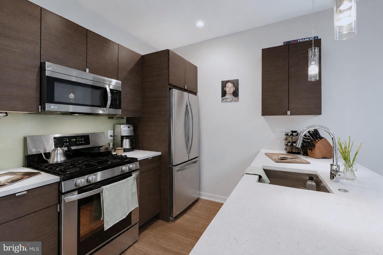 1637 Carpenter Street Philadelphia, PA 19146 - Photo 34 of 44 Unit 3: Kitchen