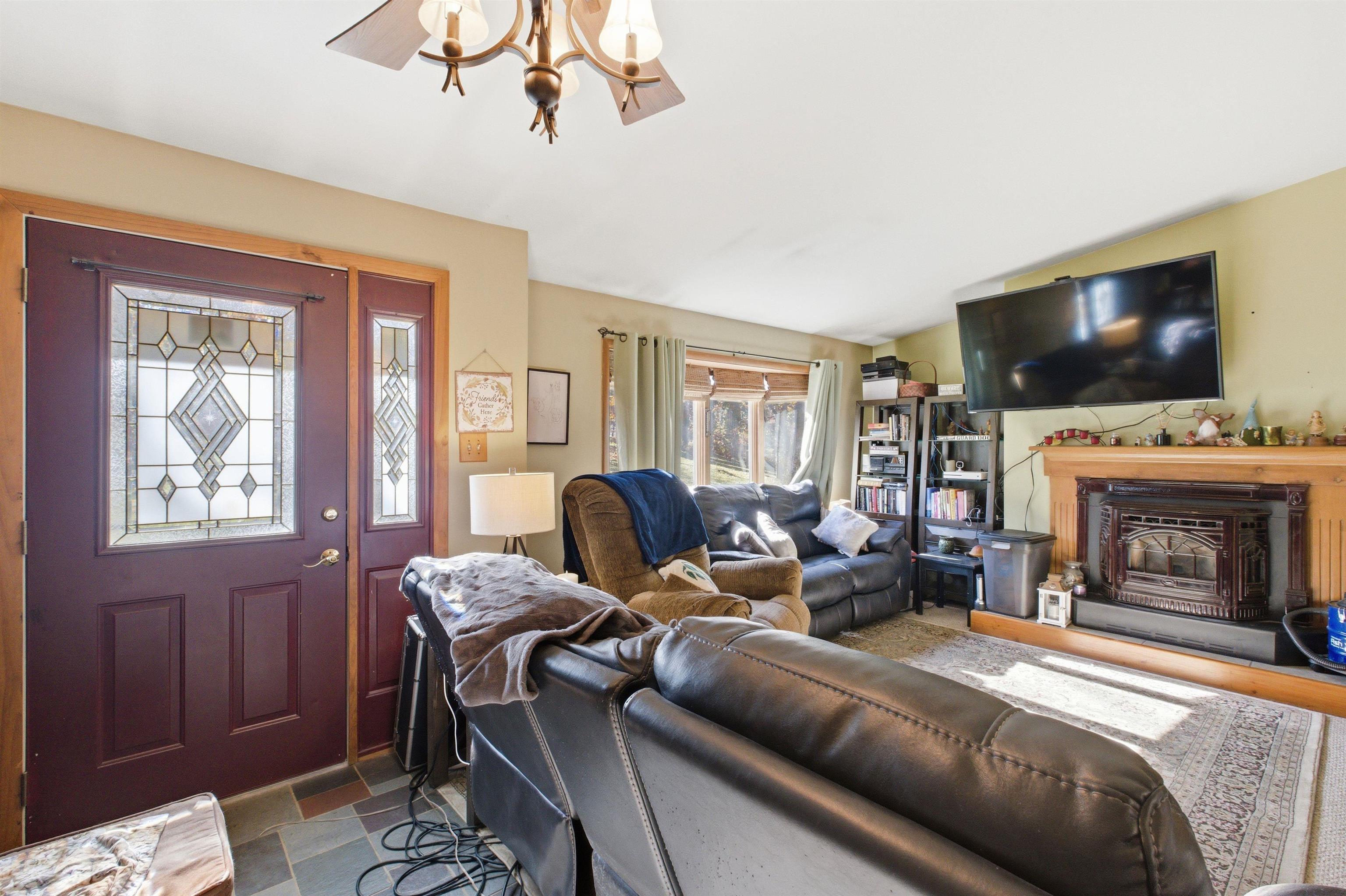 203 Middle Route Belmont, NH 03220 - Photo 13 of 57 Gallery Image 13