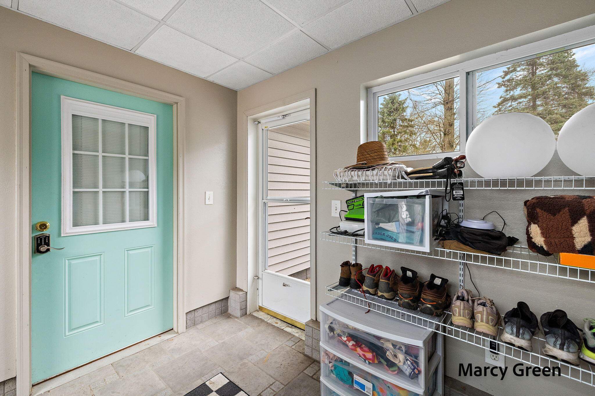 1088 Becker Road Muskegon, MI 49445 - Photo 13 of 34 22-web-or-mls-2R9A3592