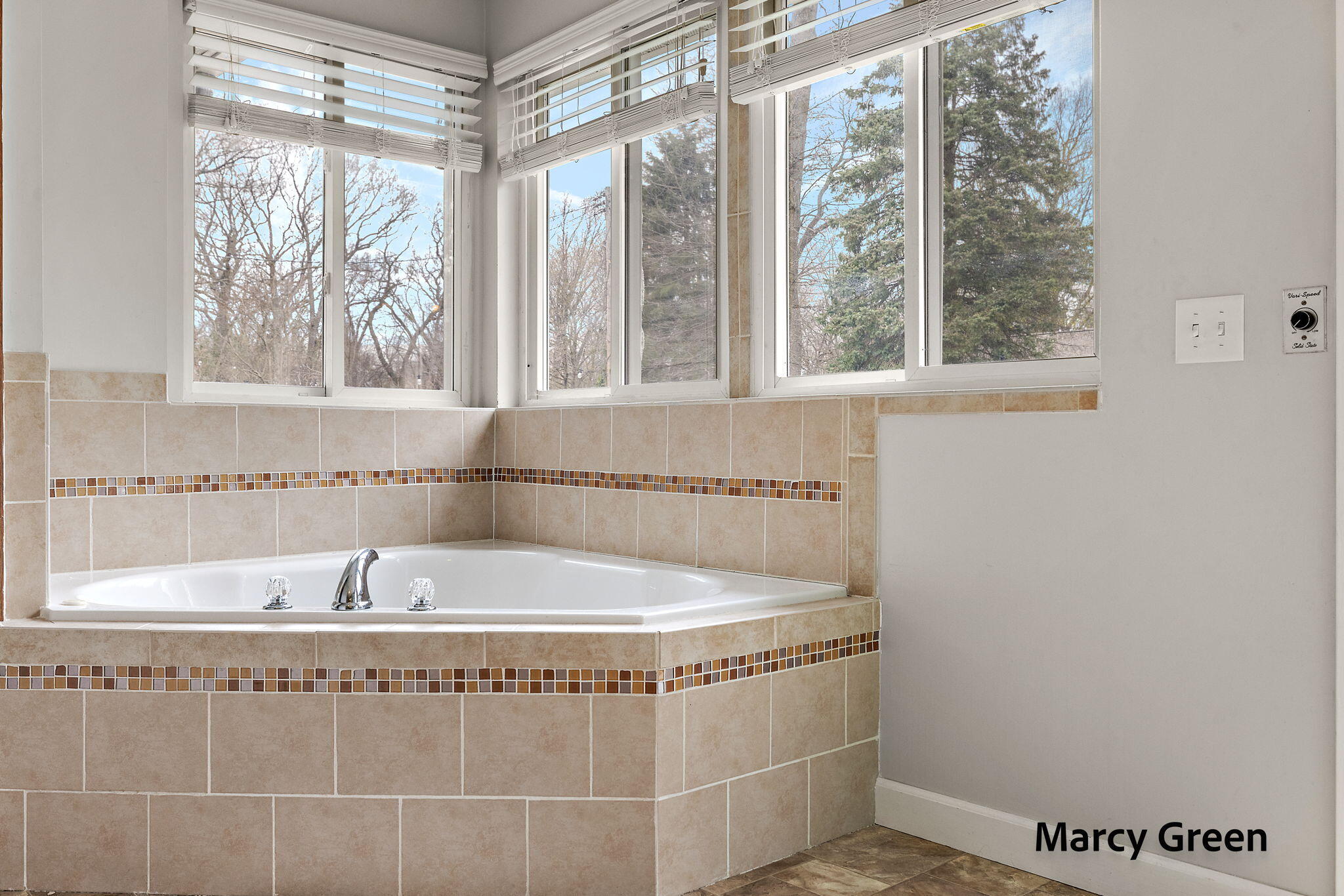 1088 Becker Road Muskegon, MI 49445 - Photo 21 of 34 60-web-or-mls-2R9A3912