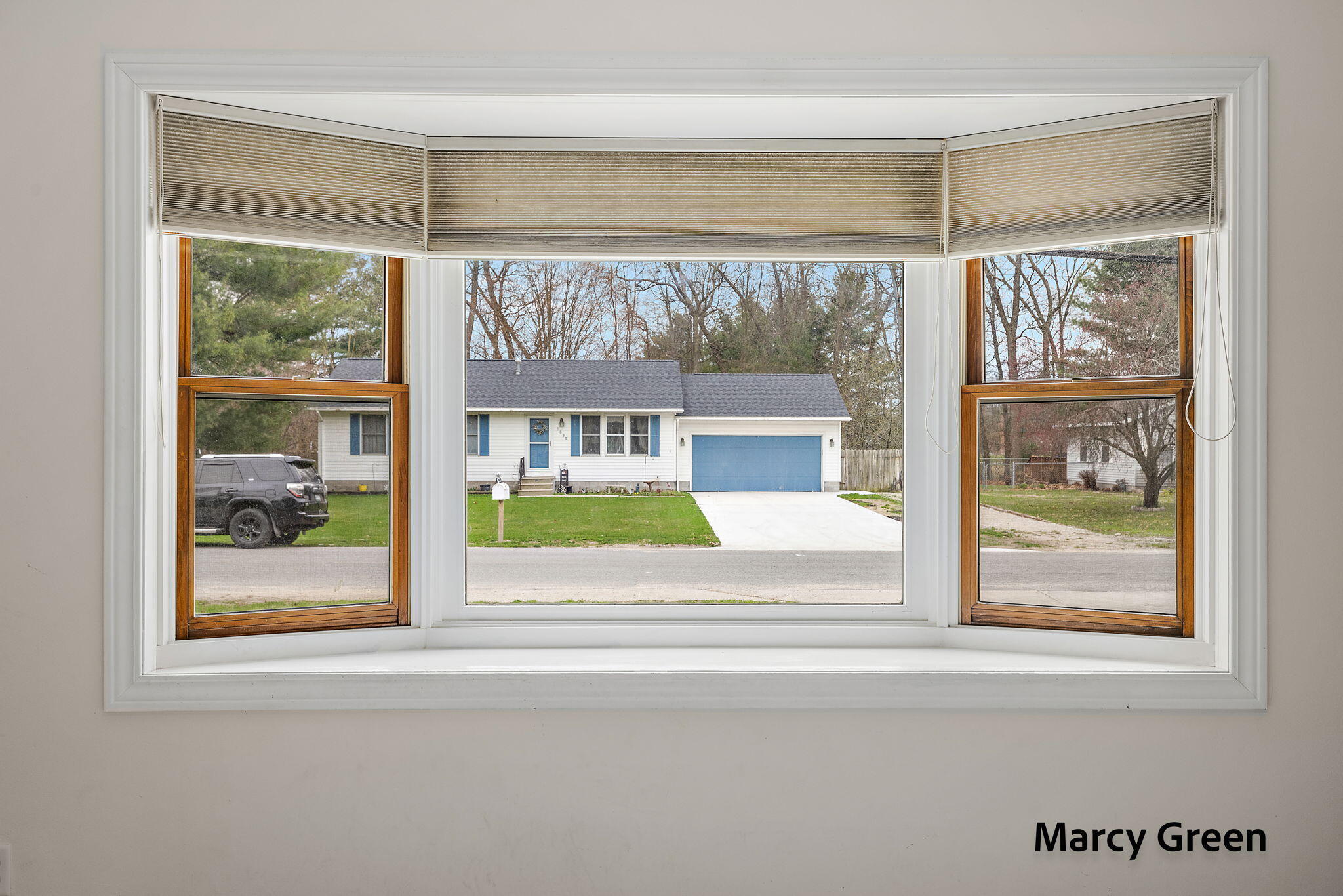 1088 Becker Road Muskegon, MI 49445 - Photo 6 of 34 42-web-or-mls-2R9A3743