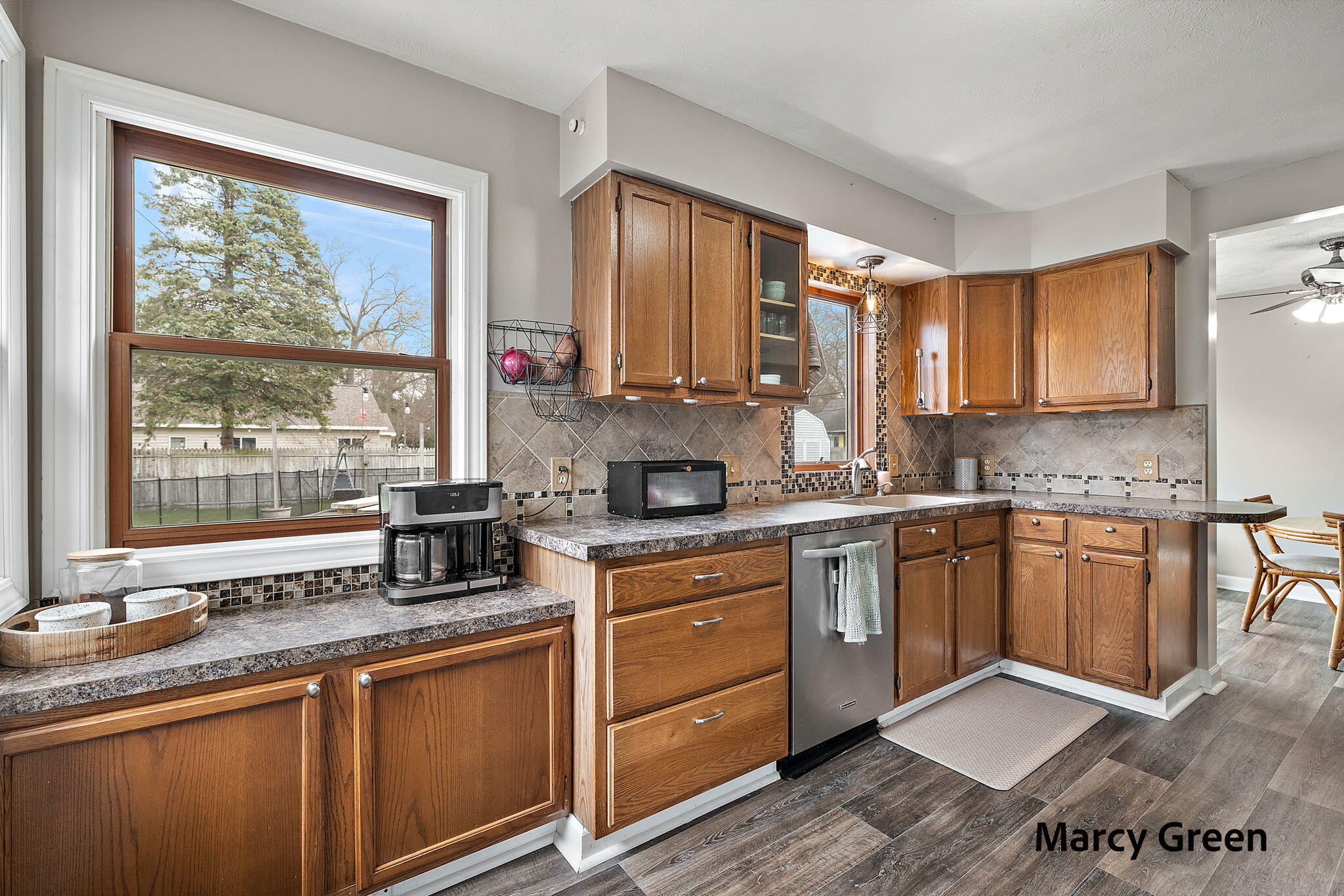 1088 Becker Road Muskegon, MI 49445 - Photo 8 of 34 28-web-or-mls-2R9A3627