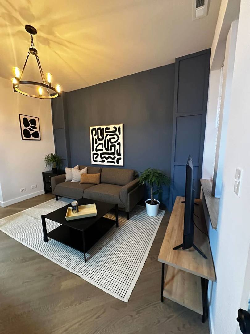 841 North Mozart Street, Unit 3R Chicago, IL 60622 - Photo 8 of 13