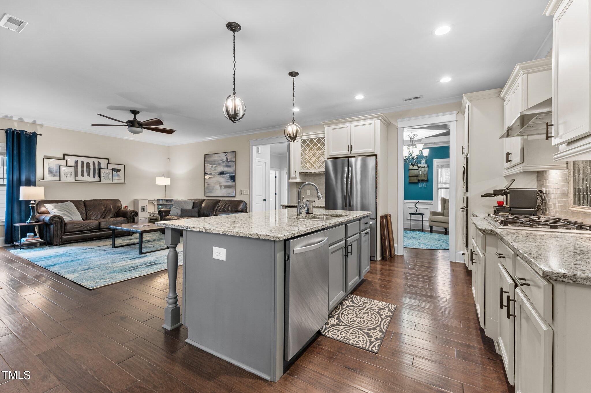 1613 Dail Drive Raleigh, NC 27603 - Photo 18 of 47 26-web-or-mls-DSC_7274