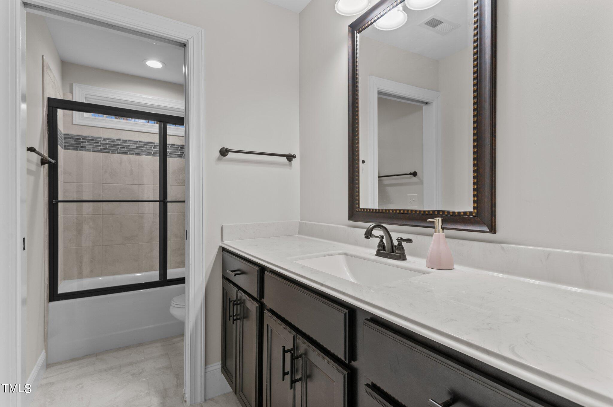 1613 Dail Drive Raleigh, NC 27603 - Photo 32 of 47 40-web-or-mls-DSC_7316