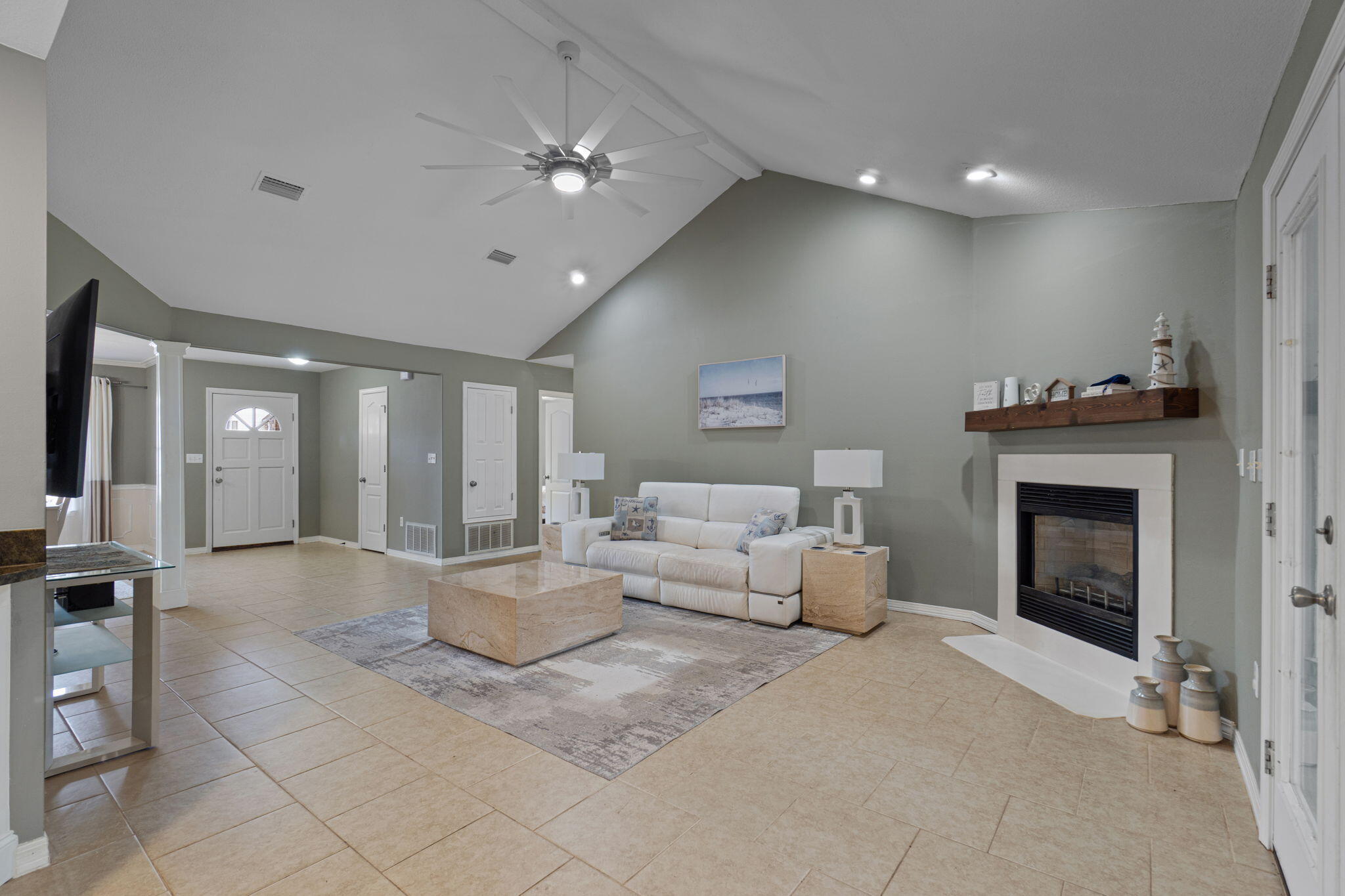 609 Lynn Brook West Crestview, FL 32539 - Photo 14 of 54 12-web-or-mls-Final-9