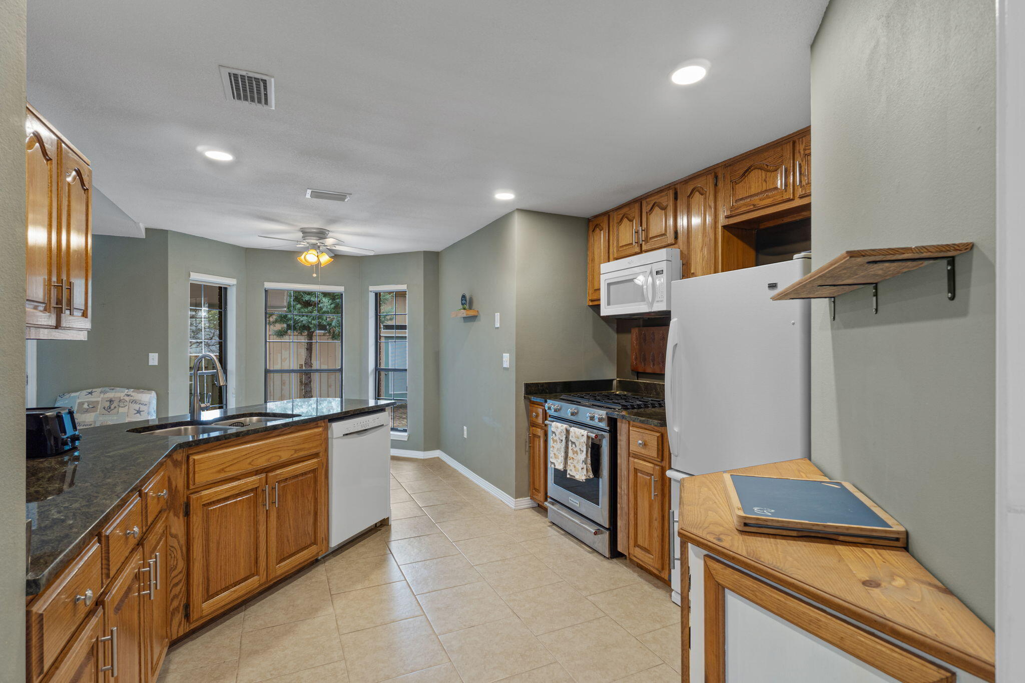 609 Lynn Brook West Crestview, FL 32539 - Photo 21 of 54 19-web-or-mls-Final-15