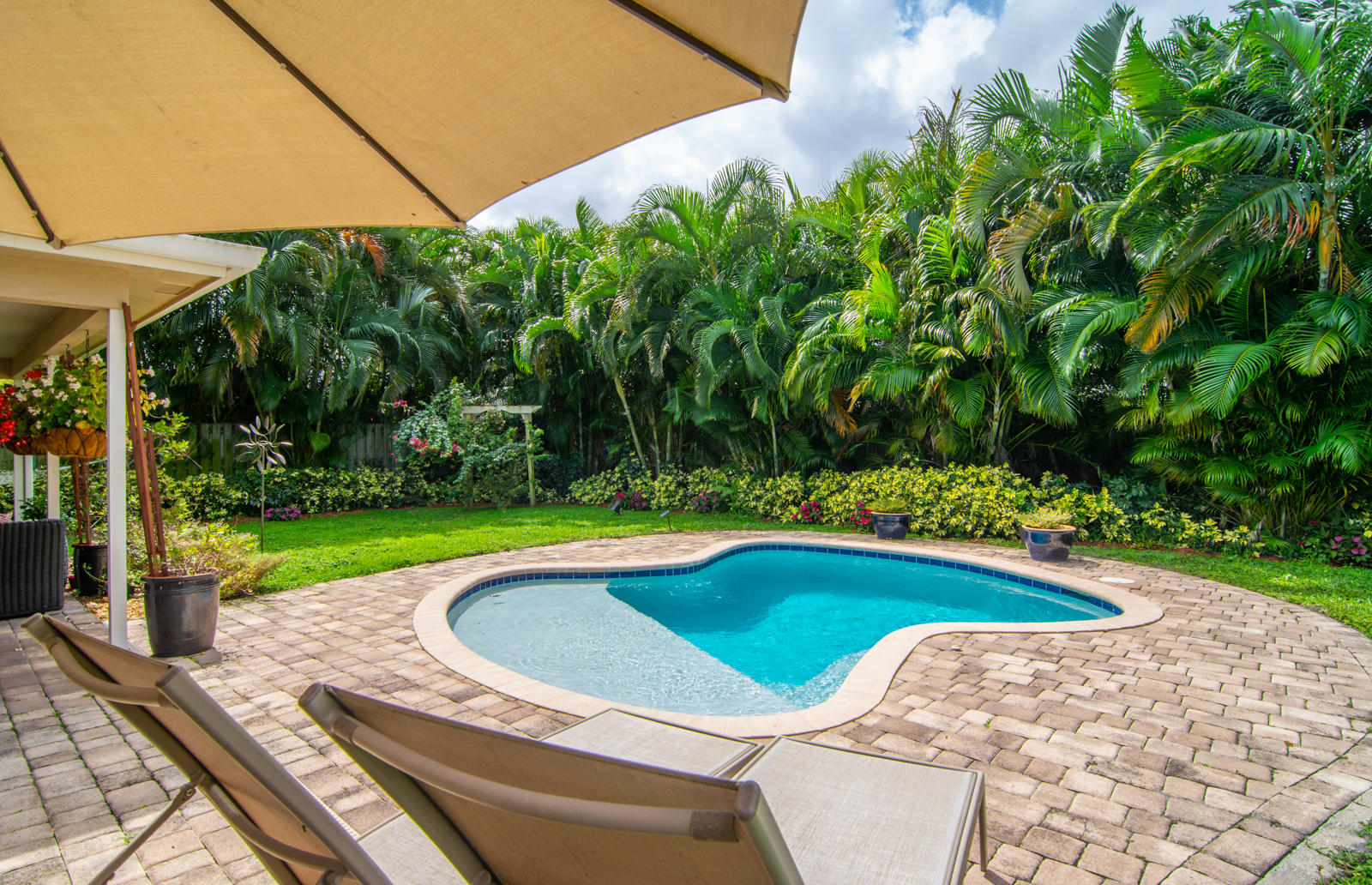 3333 Northwest 25th Way Boca Raton, FL 33434 - Photo 5 of 36 C200F569-D5D7-4BC1-A819-AFE7DDB8DE96