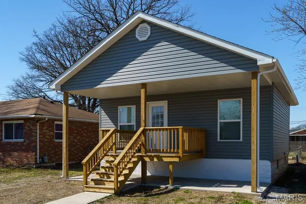 $115,000 | 1111 Greenwood Street, Madison, IL 62060