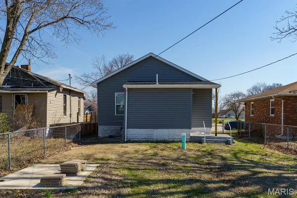 $115,000 | 1111 Greenwood Street, Madison, IL 62060