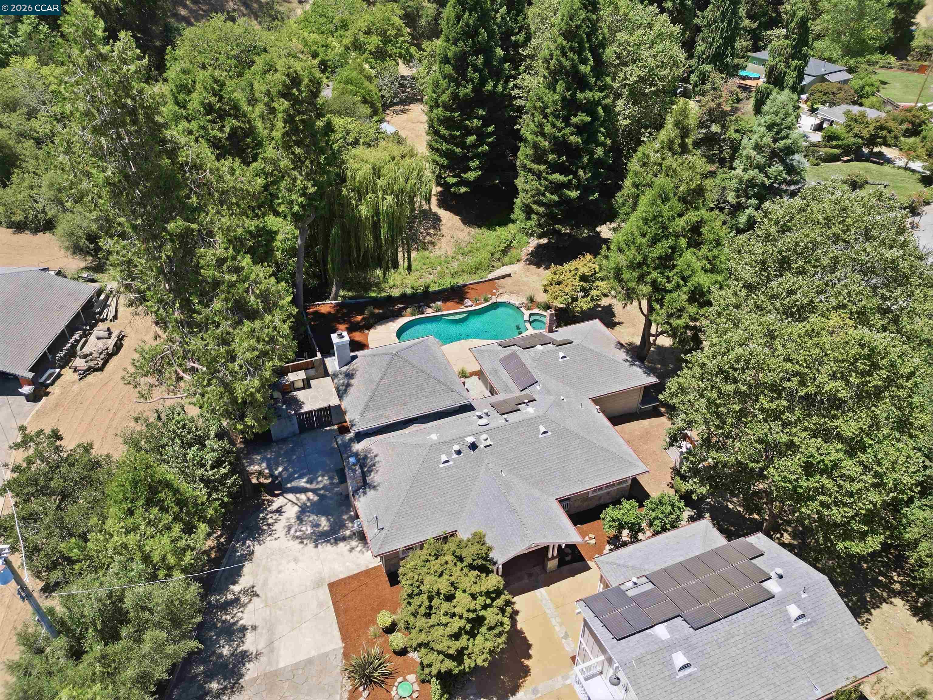 26929 Palomares Road Castro Valley, CA 94552 - Photo 33 of 36 Gallery Image 33