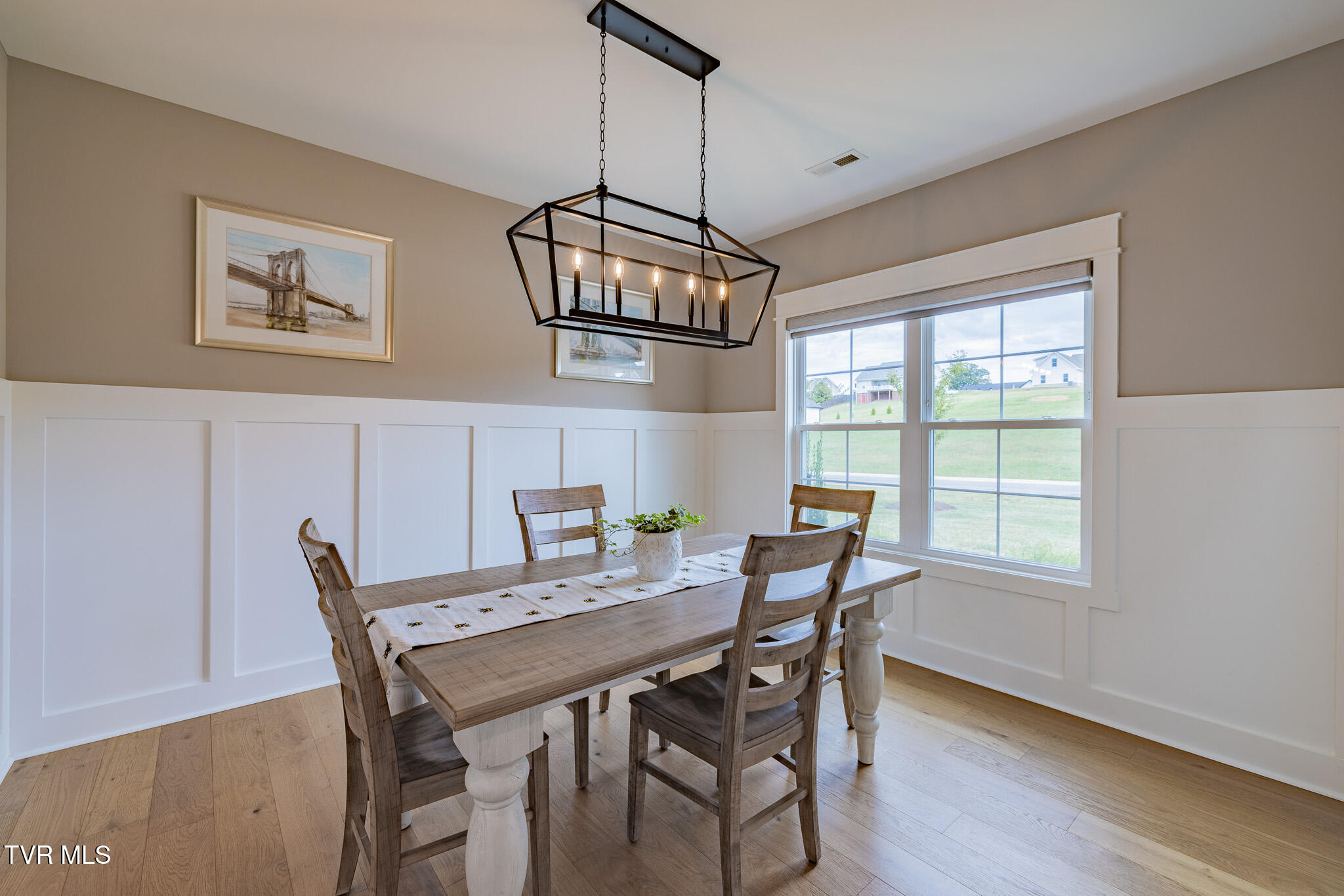 656 Uncle Buddys Way Jonesborough, TN 37659 - Photo 4 of 46 1R9A9952-HDR