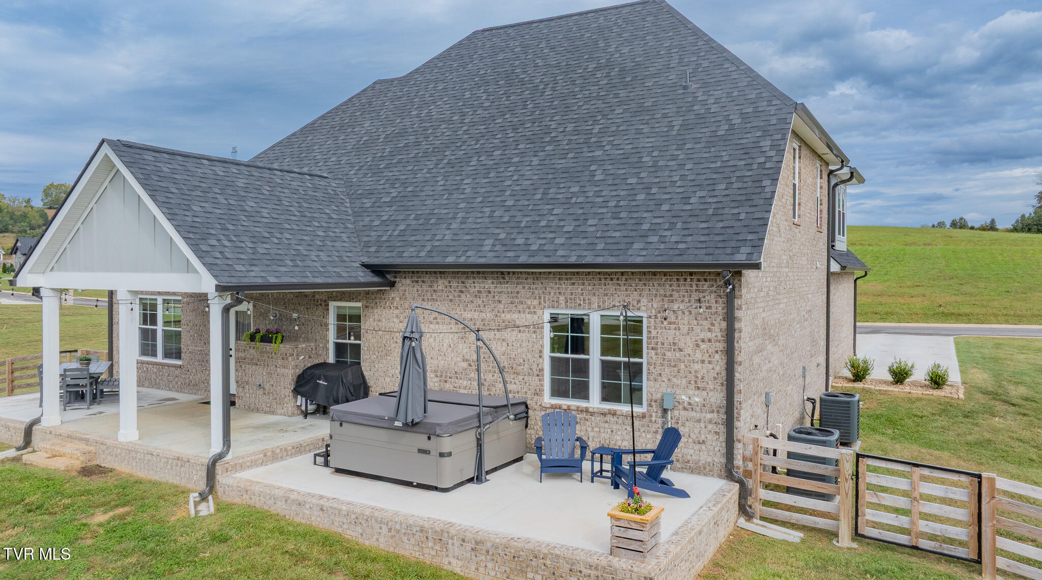 656 Uncle Buddys Way Jonesborough, TN 37659 - Photo 42 of 46 dji_fly_20251007_151248_0937_17598645045