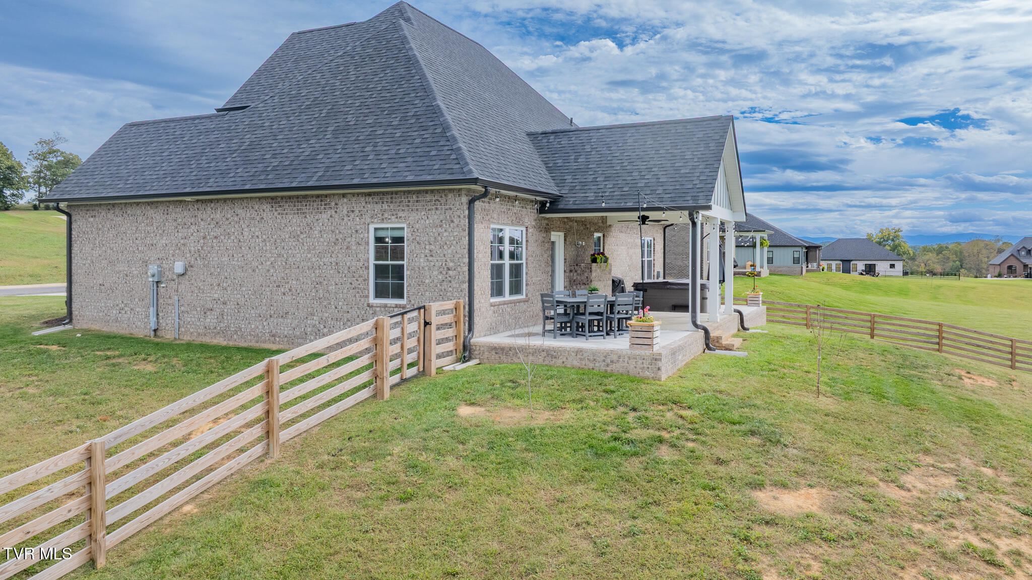 656 Uncle Buddys Way Jonesborough, TN 37659 - Photo 45 of 46 dji_fly_20251007_151408_0946_17598645016