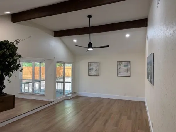 $2,495 | 108 Amory Drive, Benbrook, TX 76126