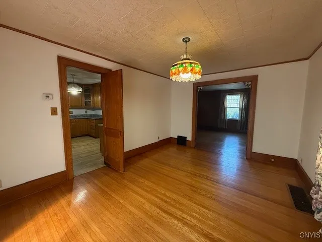 $2,300 | 211 Hartford Place, Utica, NY 13502