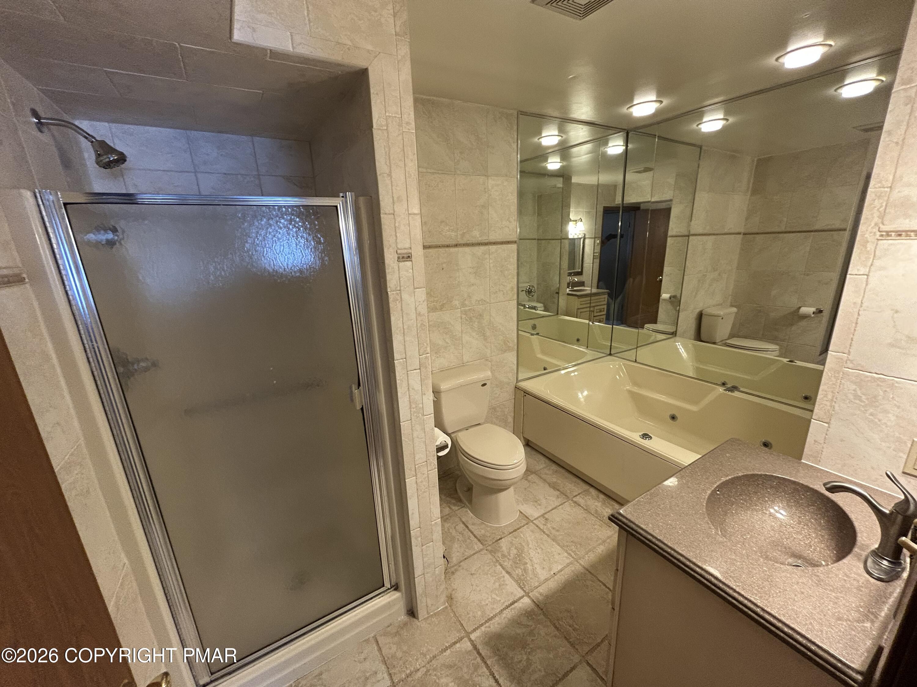 160 Stream Court Bushkill, PA 18324 - Photo 11 of 11 IMG_3707