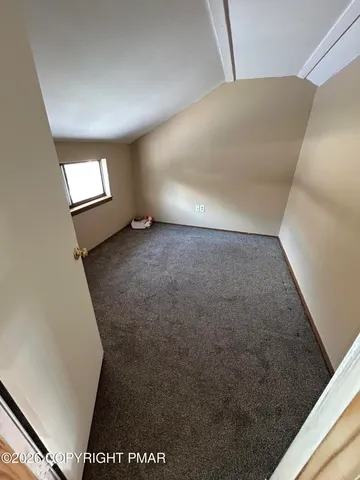 $1,900 | 160 Stream Court, Bushkill, PA 18324