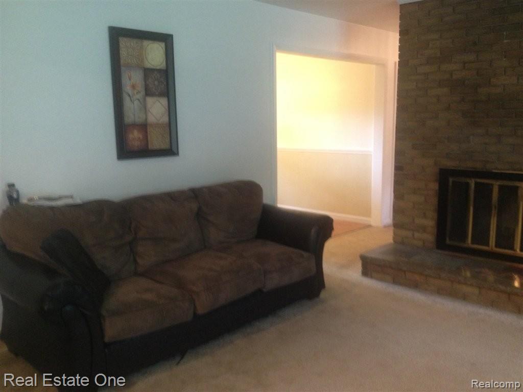 367 Benjamin Street Romeo, MI 48065 - Photo 6 of 23 Benjamin 367 (5).JPG