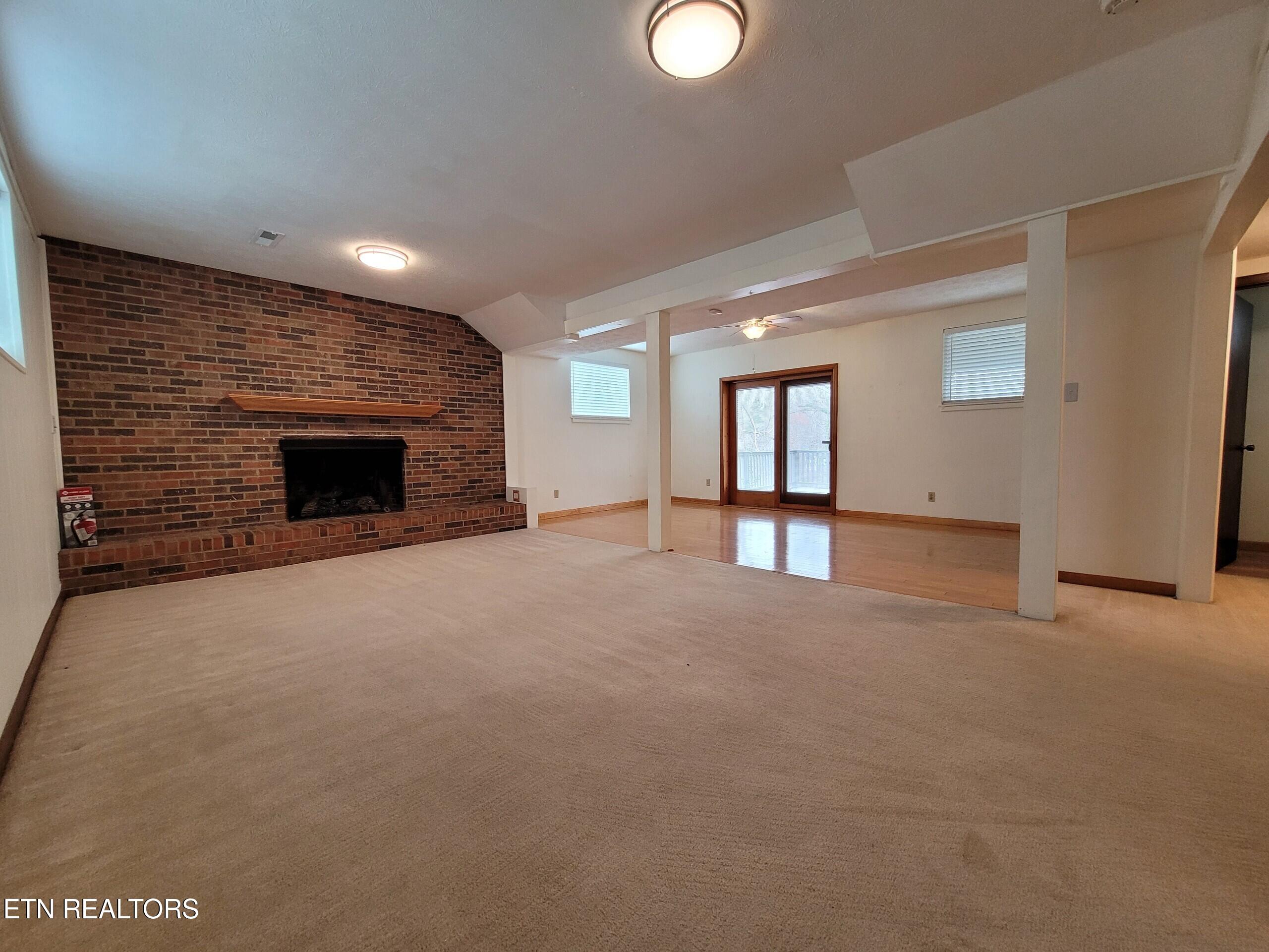 18 Moore Lane Oak Ridge, TN 37830 - Photo 9 of 19 1000036235