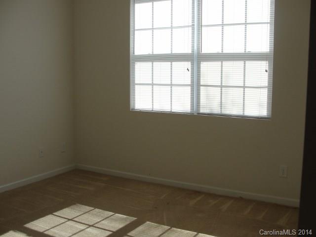 9116 Gray Willow Road Charlotte, NC 28227 - Photo 2 of 17