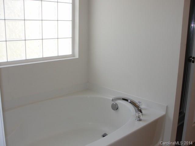 9116 Gray Willow Road Charlotte, NC 28227 - Photo 12 of 17