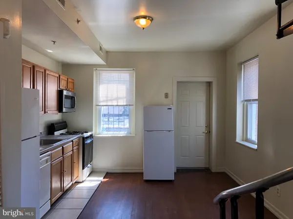 $1,600 | 531 South Ann Street, Unit 2B, Baltimore, MD 21231