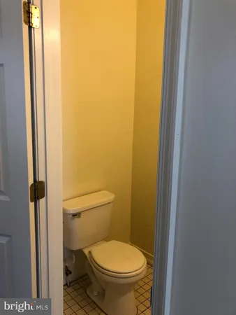 $1,600 | 531 South Ann Street, Unit 2B, Baltimore, MD 21231
