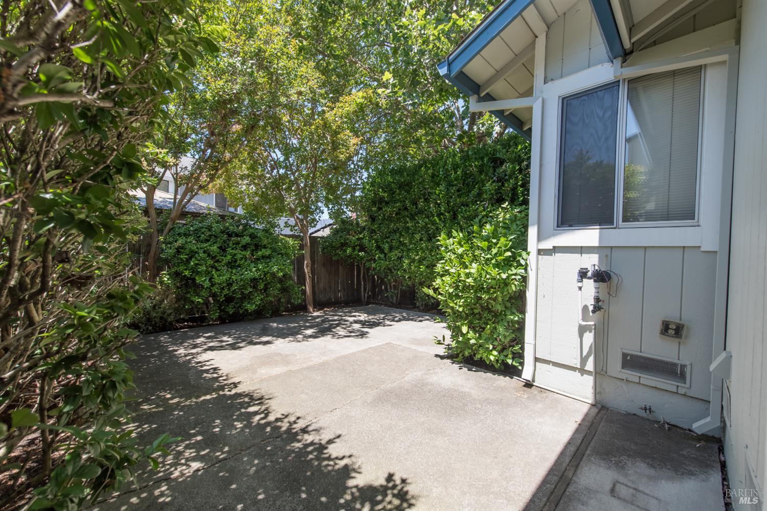 7 Meridian Circle Rohnert Park, CA 94928 - Photo 26 of 28