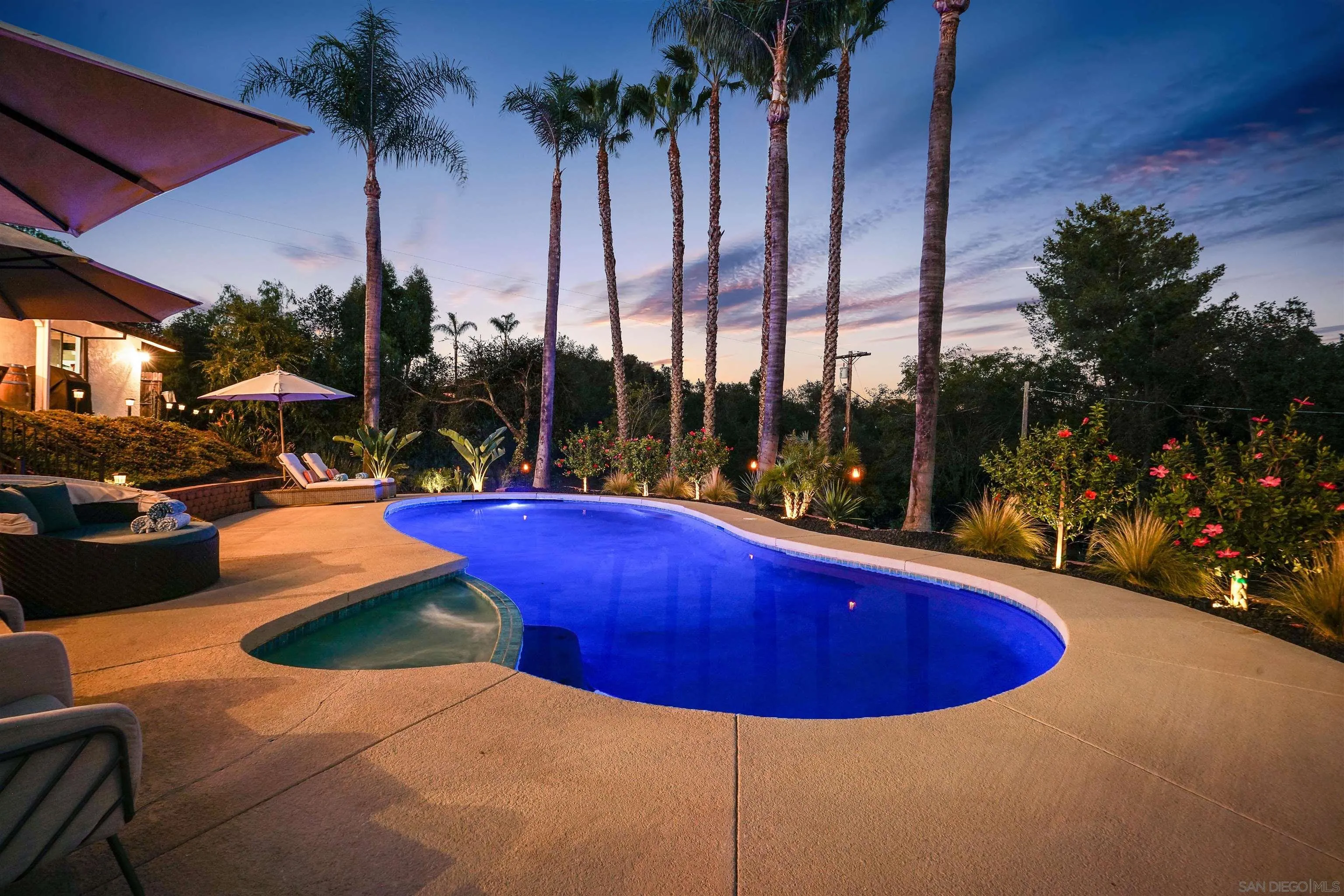 174 Vía De Casa Fallbrook, CA 92028 - Photo 5 of 47 a view of a swimming pool with chairs