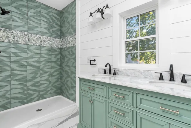 $579,000 | 315 Bridge Street, Westbrook, ME 04092