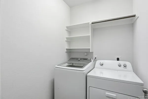 $2,875 | 204 Tiltwood Court, Boerne, TX 78006