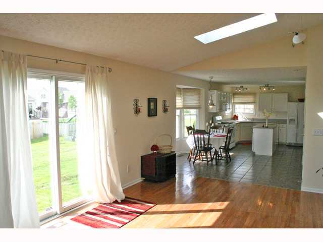 343 Galloway Ridge Drive, Unit D Galloway, OH 43119 - Photo 4 of 10