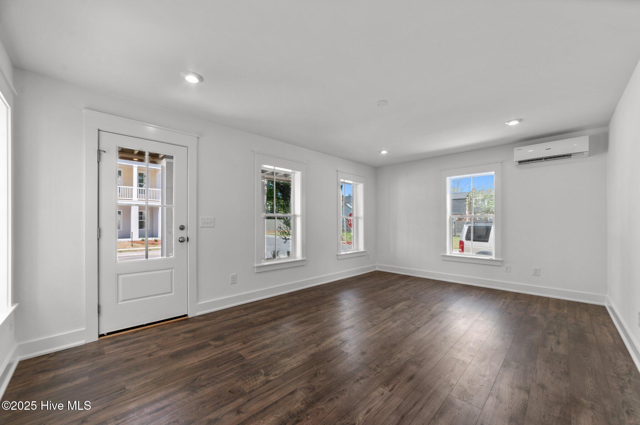 100 Wiley Street Washington, NC 27889 - Photo 28 of 34 40-web-or-mls-LHV_4277
